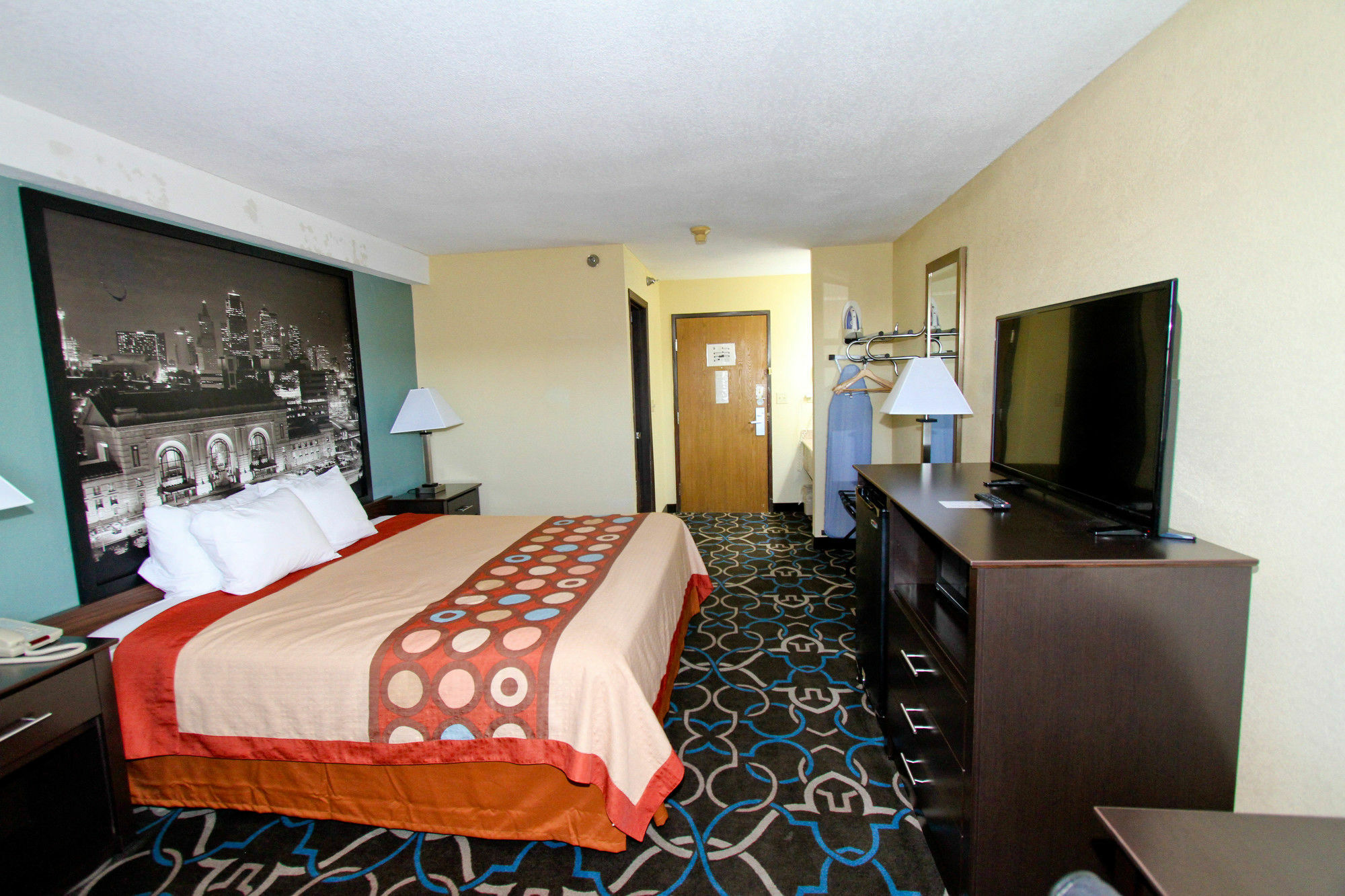Super 8 By Wyndham Kansas City Exterior foto